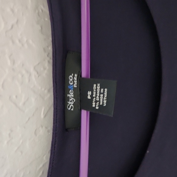 Dress - Picture 2 of 4